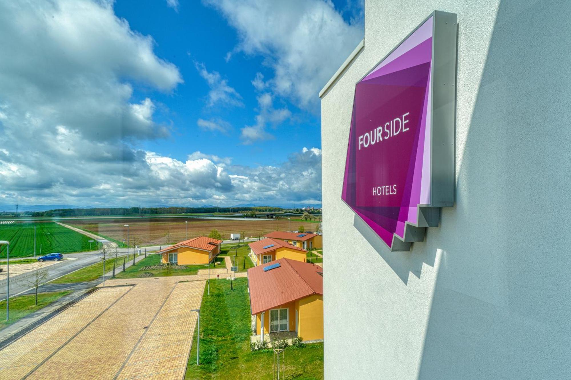 Fourside Hotel Ringsheim, Trademark Collection By Wyndham Dış mekan fotoğraf